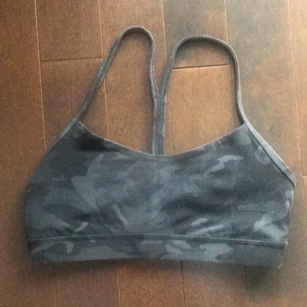 Lululemon Flow Y Nulu bra